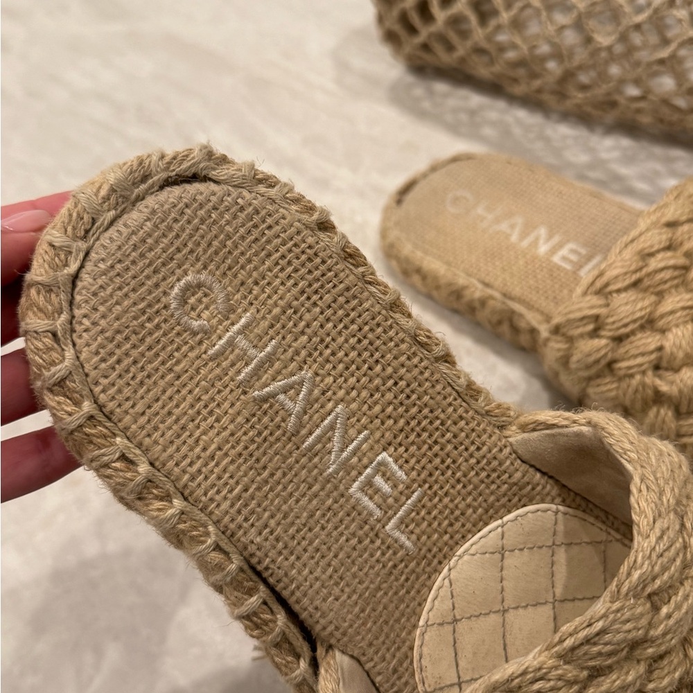 CHANEL Beige Braided Women's Sandals - Picture 14 of 14